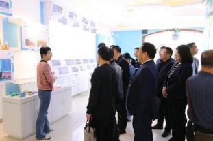 C:\Users\Administrator\Desktop\0418重庆市巴南区曾永江名校长工作室来我校考察学习-办公室\IMG_3460.JPGIMG_3460